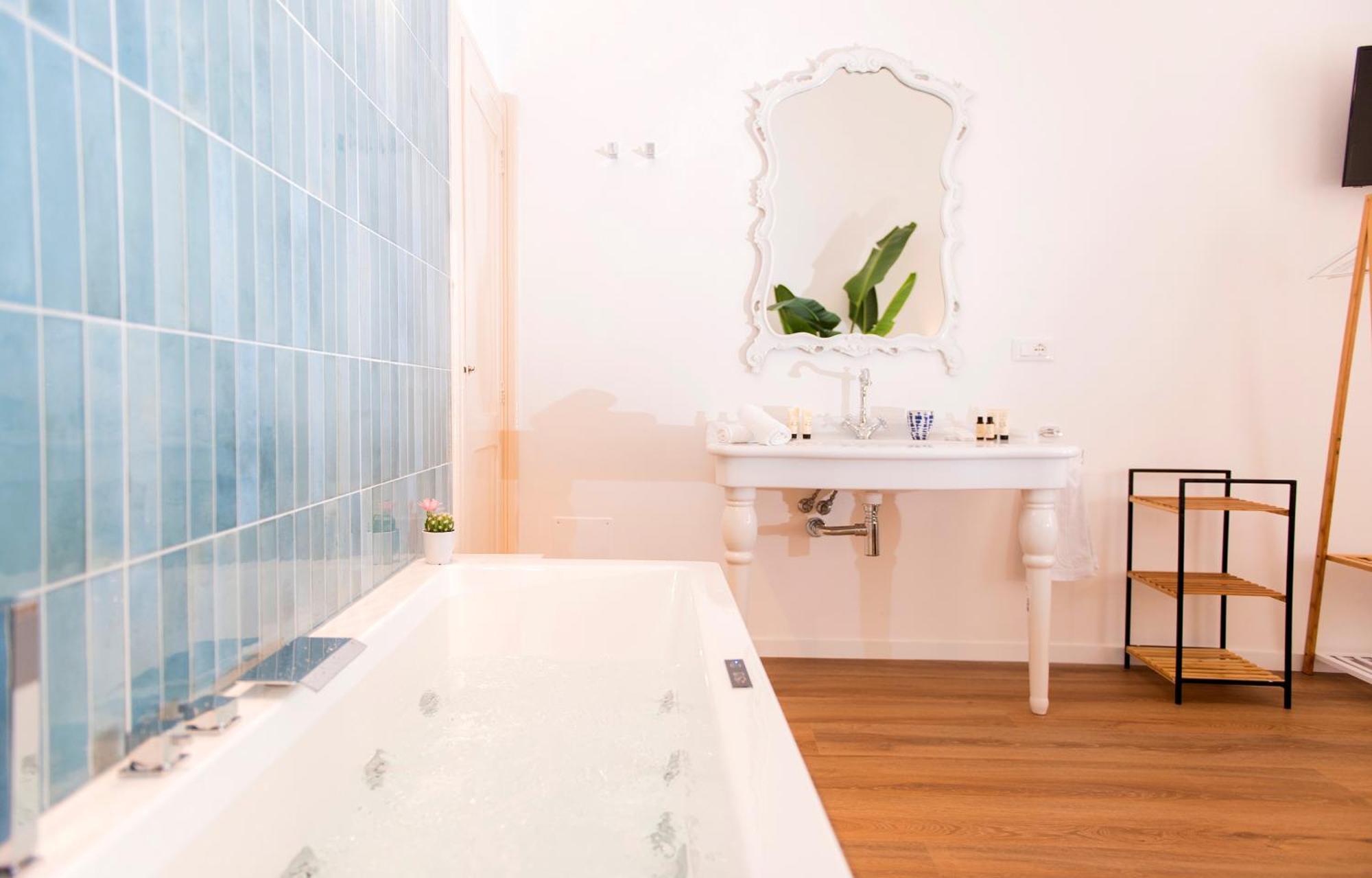 Almami Loft & Rooms مونوبولي المظهر الخارجي الصورة